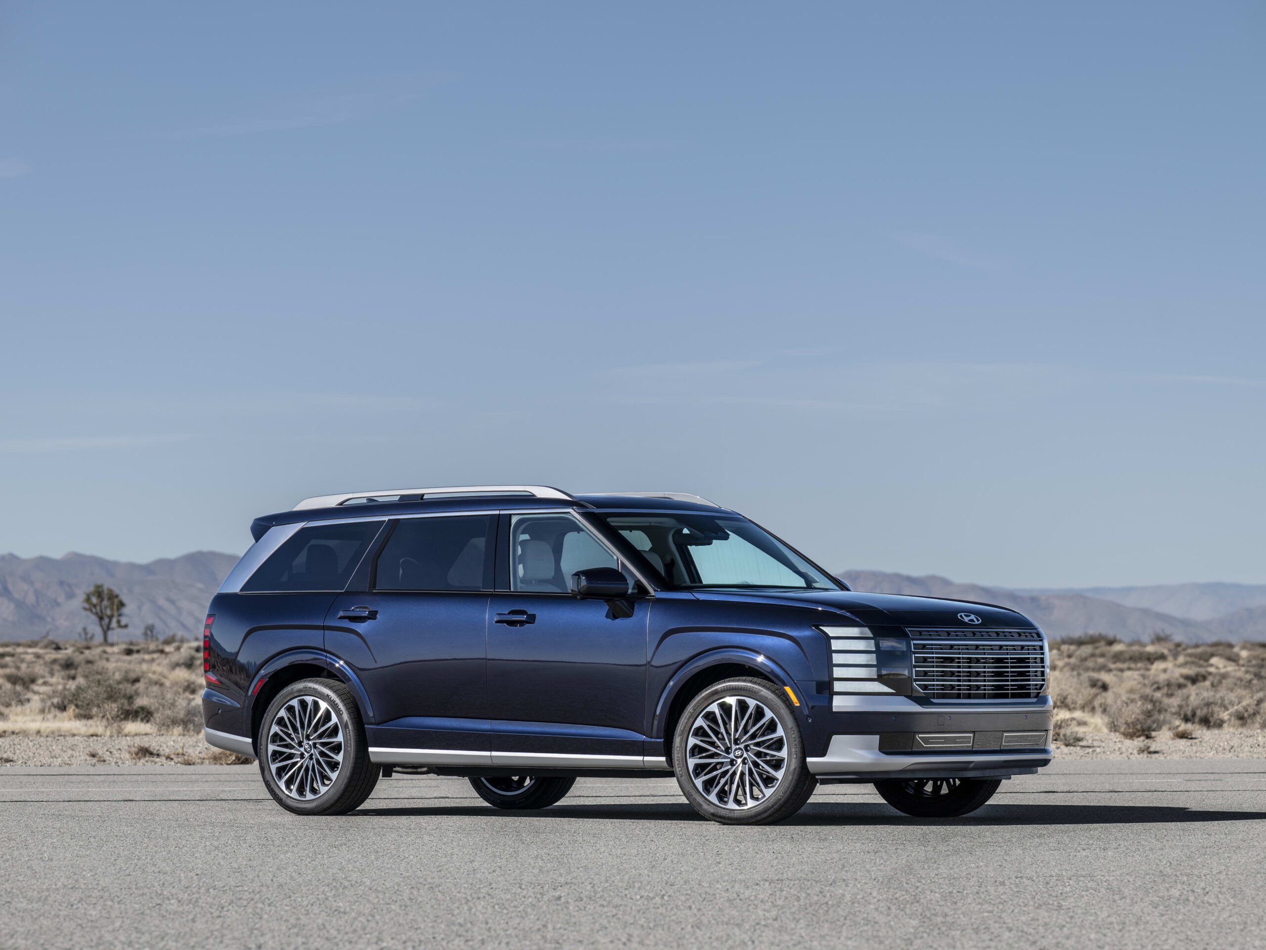 2026 Hyundai Palisade Makes Debut With Striking Design Updates Autoblog