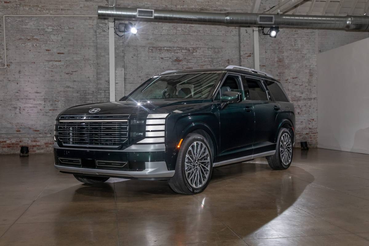 2026 Hyundai Palisade Up Close Hybrid Off Road Versions For The Boxy 