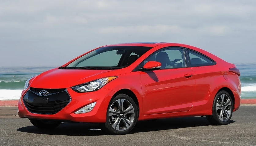 New 2027 Hyundai Elantra Coupe Pictures Interior Specs New Hyundai 
